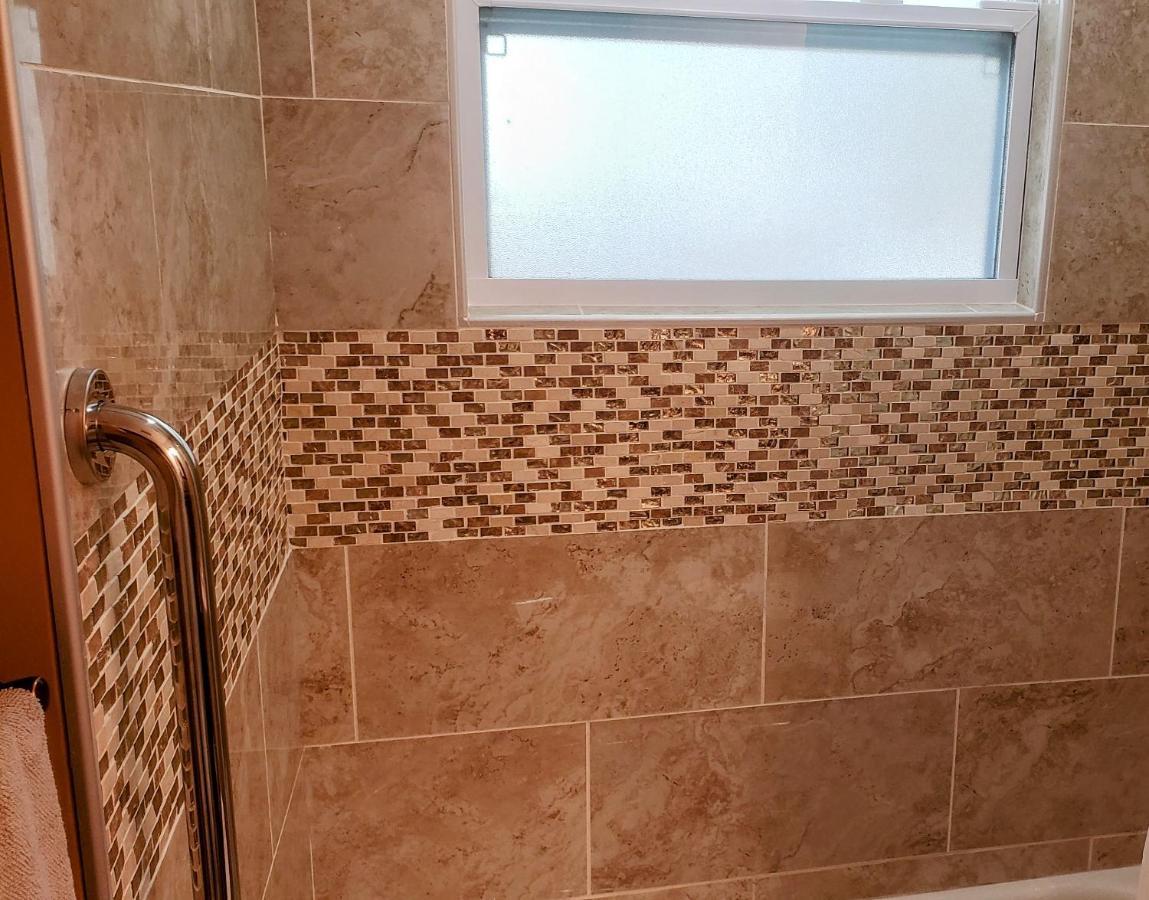 Stylish Suite Tampa Minutes To Hard Rock Casino Mango Екстер'єр фото